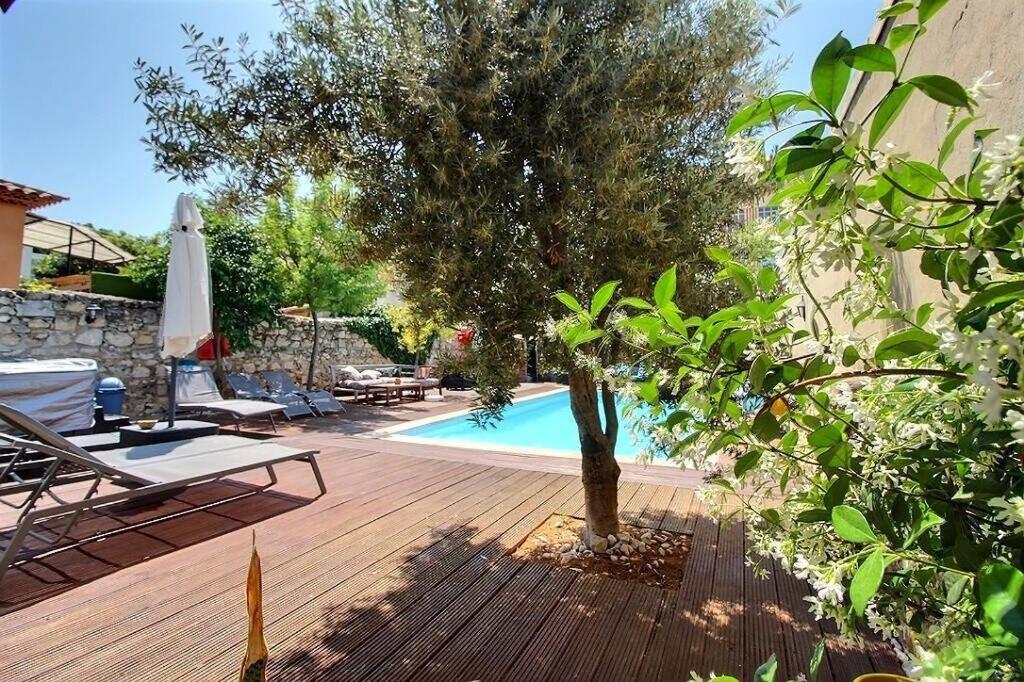 Villa 3 Logements Entiers Avec Piscine Et Jaccuzi Et Parking Marselha Exterior foto