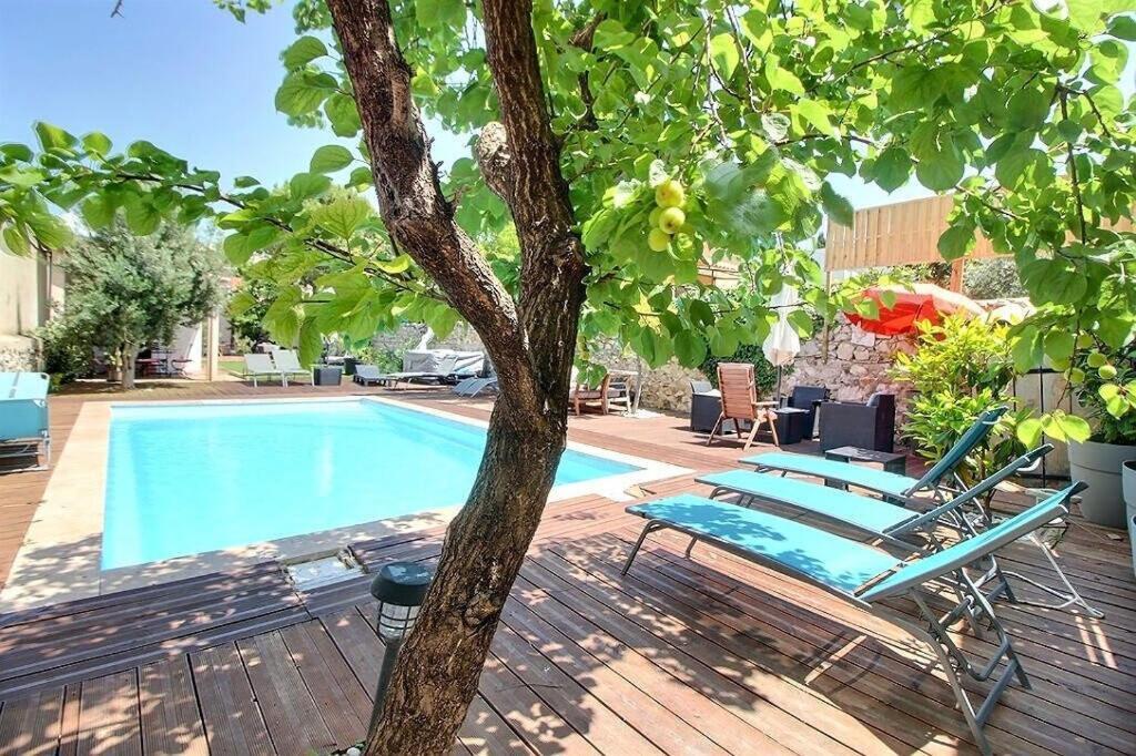 Villa 3 Logements Entiers Avec Piscine Et Jaccuzi Et Parking Marselha Exterior foto